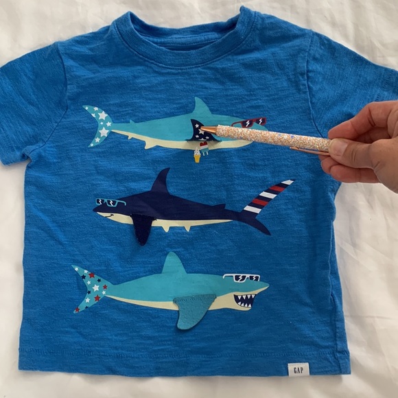 GAP bundle - Size 2 YR - 4 Shirts + 3 Shorts - Picture 8 of 15